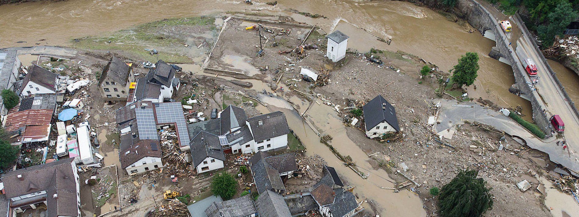 hochwasserkatastrophe-–-von-einem-gigantischen-versagen-der-politik-und-der-oeffentlich-rechtlichen