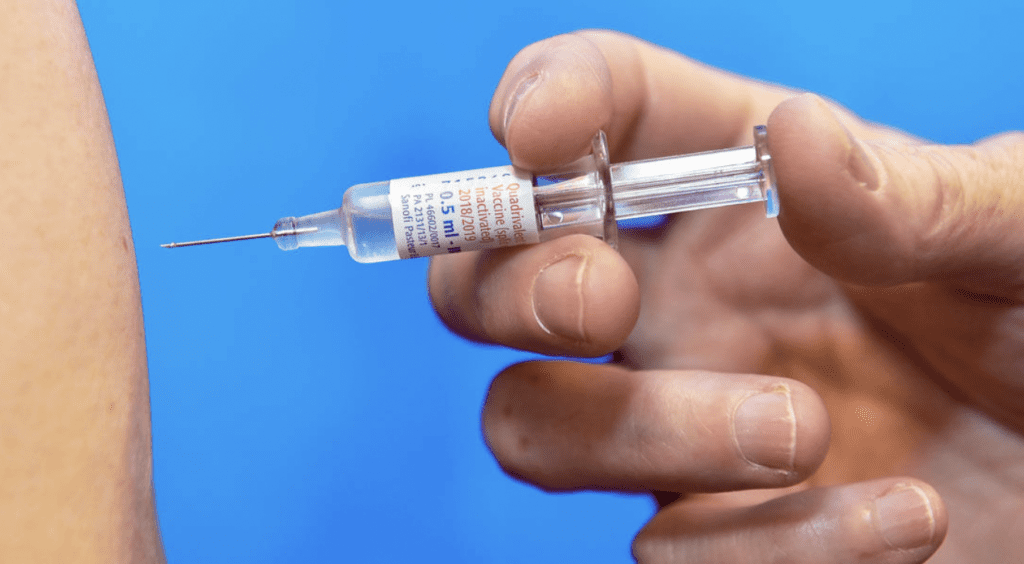 government-hopes-to-begin-booster-vaccine-roll-out-in-next-fortnight