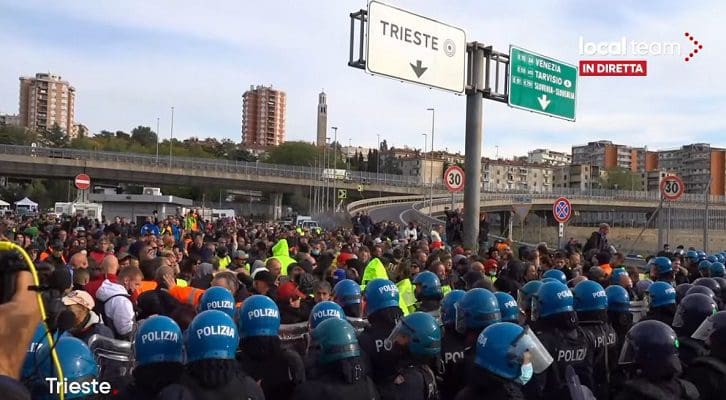 italiener-bleiben-unbeugsam:-demonstrationen-gegen-3g-regime-dauern-an