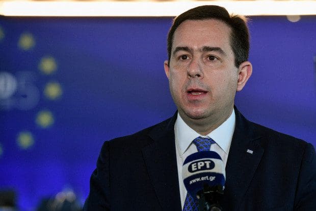 griechischer-migrationsminister:-vorteile-in-deutschland-ziehen-migranten-an