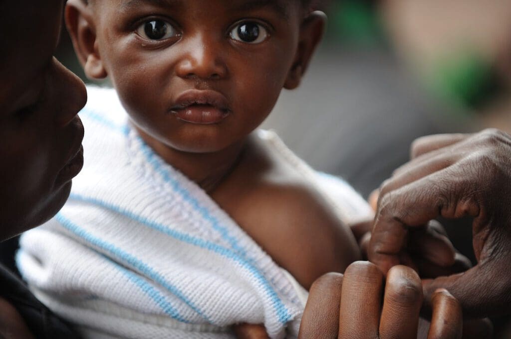florida-wird-von-impfung-gesunder-kinder-abraten-–-weltweit-die-ersten?