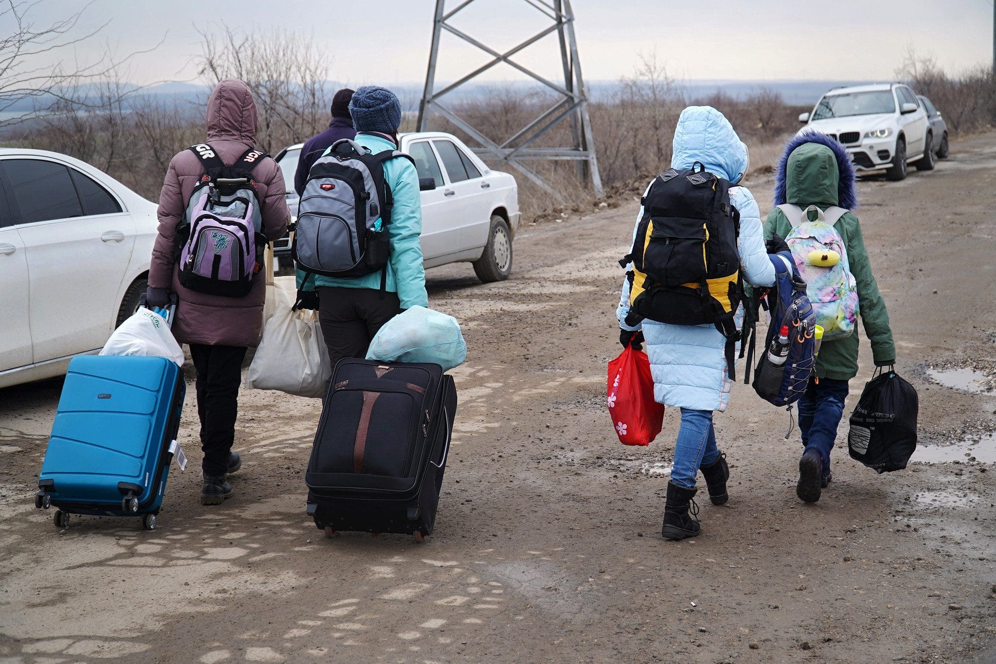 polizistin-packt-nach-migranten-aufstand-aus:-„nur-ein-bruchteil-sind-wirklich-ukrainische-fluechtlinge“