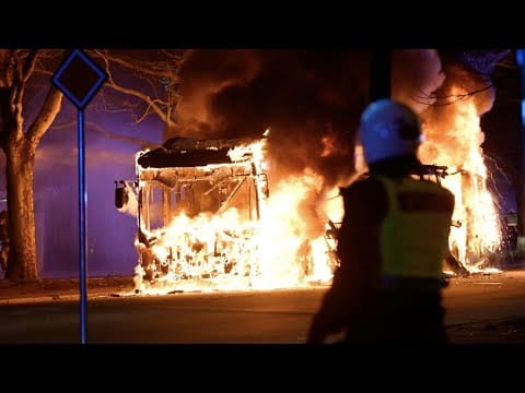 schweden-brennt!-moslems-randalieren,-das-zdf-schiebt’s-auf-„rechte“!