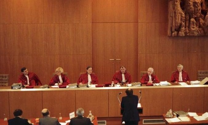 thueringen-wahl:-verfassungsrichter-erteilten-ex-kanzlerin-merkel-“ruege”-–-zwei-jahre-zu-spaet