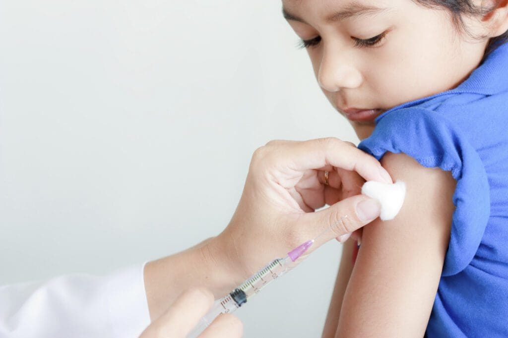 doctors-push-hard-for-child-vaccination-despite-their-own-research-showing-it-is-unnecessary