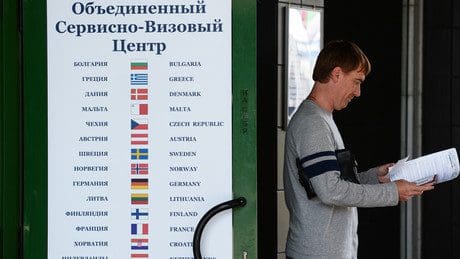 russland:-lange-warteschlangen-fuer-schengen-visa