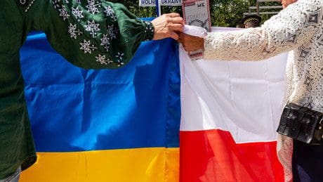 ukrainisches-parlament-gewaehrt-polnischen-buergern-„besonderen-status“