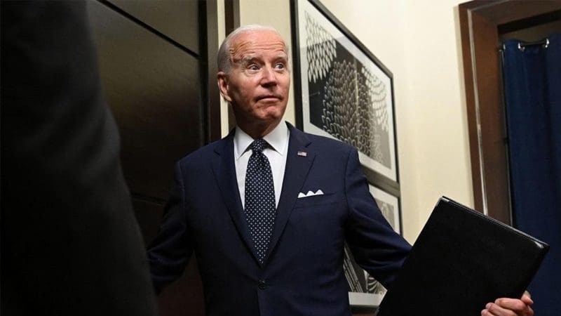 democrats-admit-biden-is-a-disaster;-beg-him-not-to-run-in-2024-–-watch-live