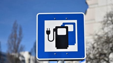 supercharger-ladestationen-von-tesla-sind-in-deutschland-illegal