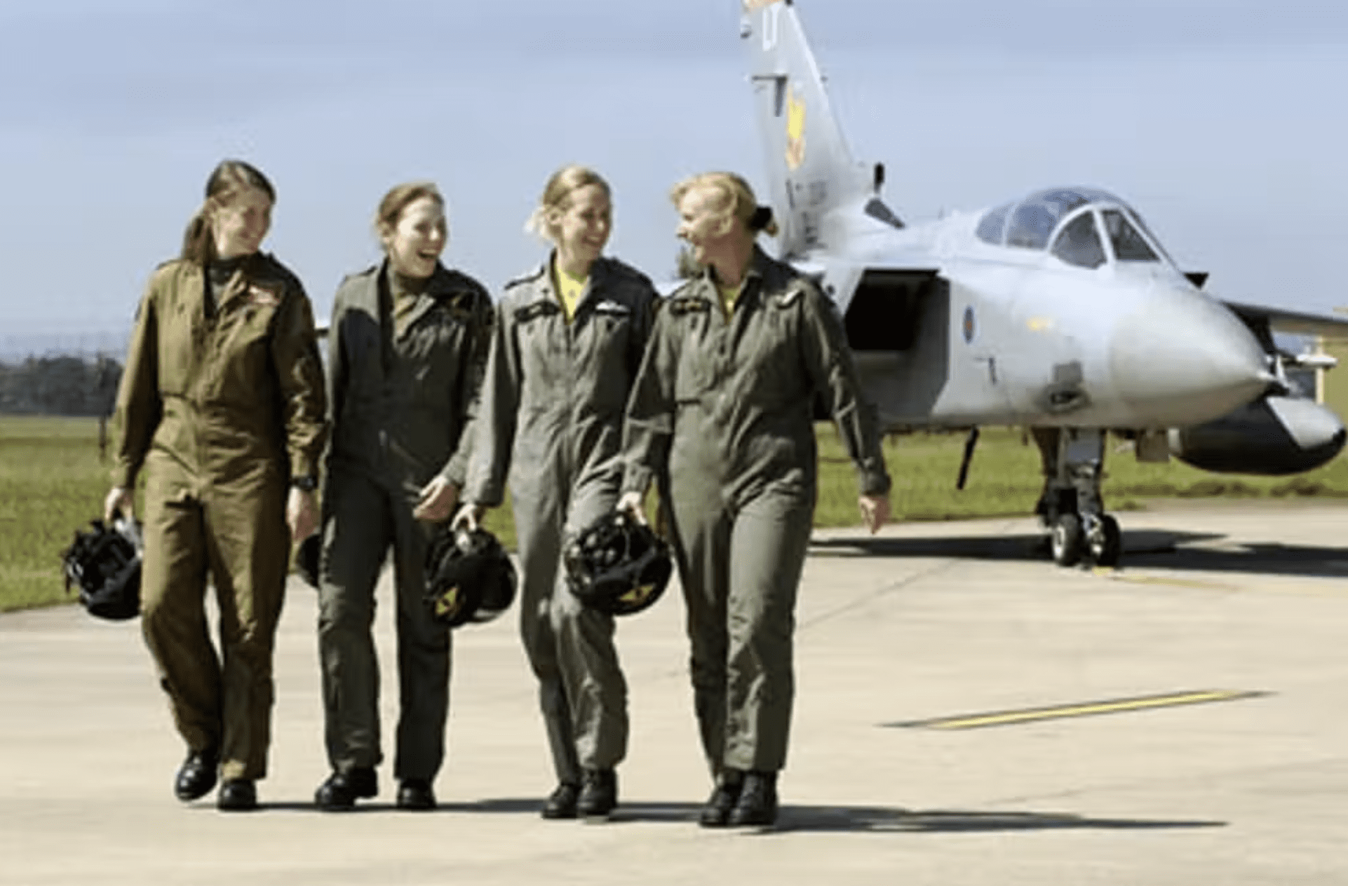 raf-‘pauses-job-offers-for-white-men’-to-meet-‘impossible’-diversity-targets