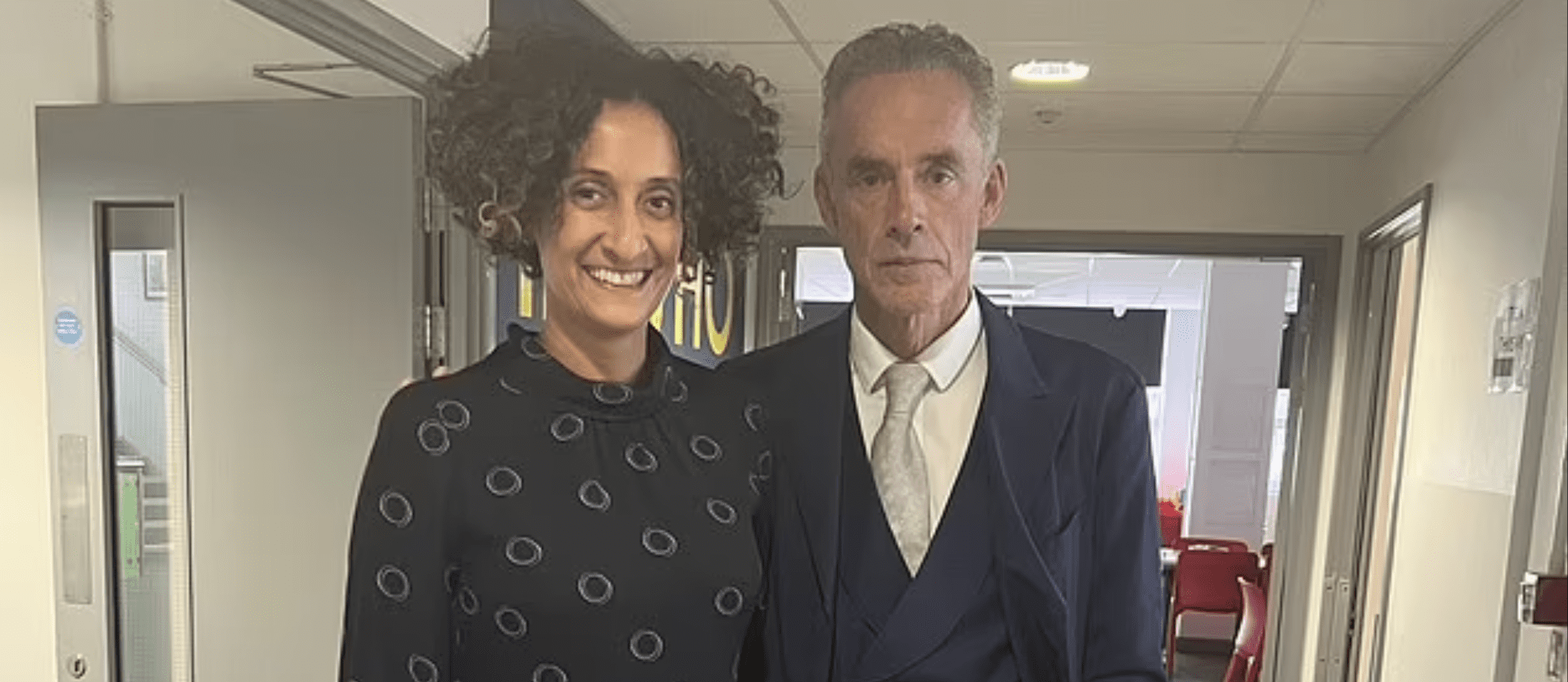 headmistress-of-england’s-most-successful-state-school-reported-to-police-for-‘hate-crime’-after-jordan-peterson-visit
