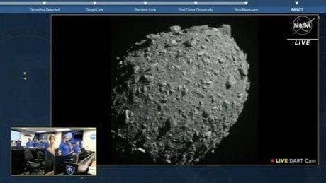 test-fuer-asteroiden-ernstfall:-nasa-laesst-erfolgreich-raumsonde-einschlagen