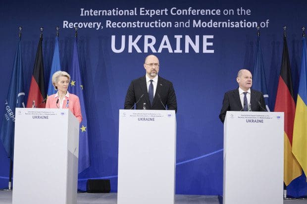 die-milliarden-fuer-die-ukraine-und-die-frage,-die-deutsche-regierungspolitiker-nicht-stellen