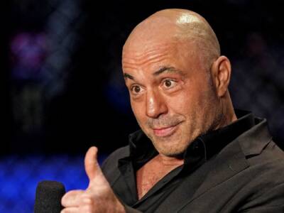 rogan-on-red-wave:-‘going-to-be-like-the-elevator-doors-opening-in-the-shining’