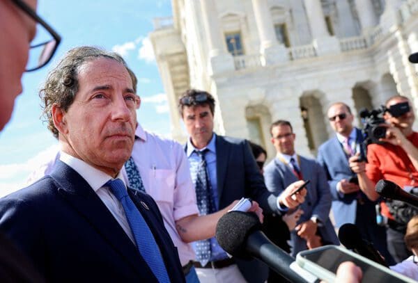 democrat-rep.j-amie-raskin-says-some-gop-defectors-„talking-constantly“-about-trump-as-house-speaker