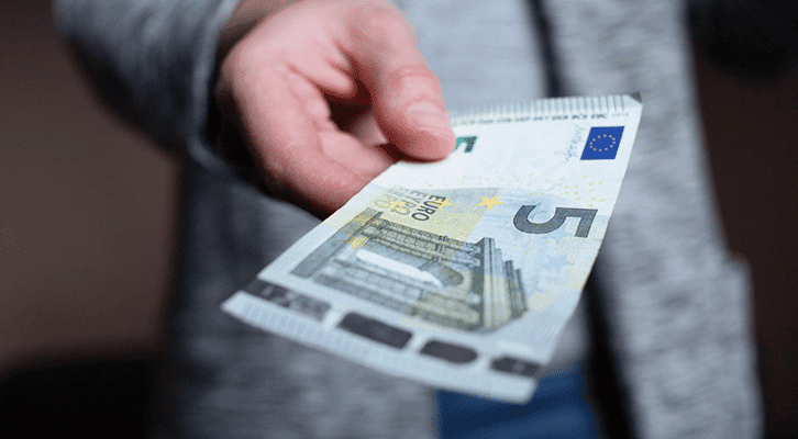 bargeldknappheit:-deutschland-droht-ein-katastrophen-winter