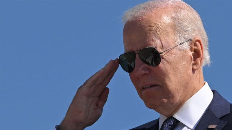 live-now-–-tune-in:-biden-pulls-air-marshalls-off-flights-ahead-of-christmas-to-drive-illegal-immigrants-around-&-babysit-their-kids