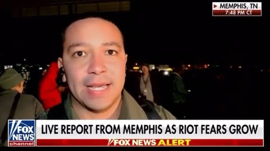reporter-jorge-ventura:-leftist-mob-shuts-down-major-interstate-in-memphis,-tennessee-for-2-hours-and-no-police-have-shown-up-(video)
