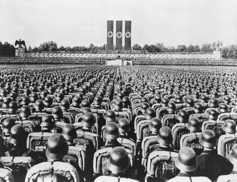 30.-januar-1933-–-machtuebernahme-hitlers:-»fuehrer-befiehl,-wir-folgen-dir…«