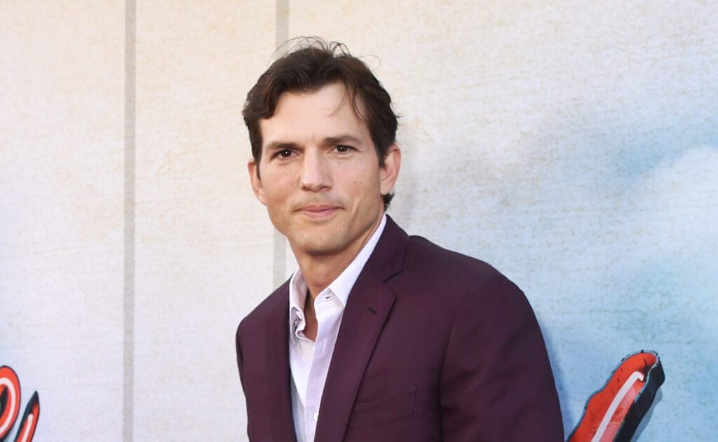 ashton-kutcher-said-he-was-‘f***ing-pissed’-when-demi-moore’s-memoir-came-out
