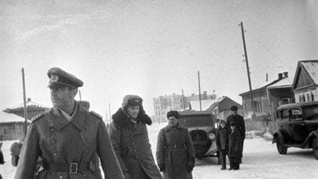 nach-stalingrad:-so-verhielten-sich-paulus-und-seine-generaele-in-sowjetischer-gefangenschaft