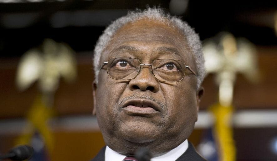 south-carolina-dem-clyburn-sent-six-figures-of-campaign-funds-to-relatives