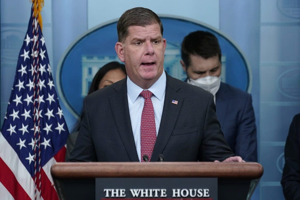 marty-walsh-to-depart-from-biden-cabinet-for-job-atop-hockey-players’-union