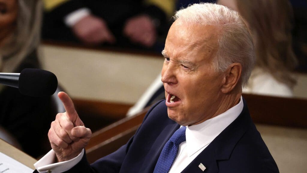biden-tries-to-claim-that-he-is-solving-his-border-crisis-as-crisis-continues-to-worsen