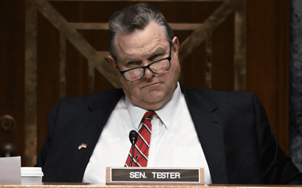 sen.-jon-tester-on-probe-into-potential-object-detected-over-montana:-‘may-still-be-something-out-there’