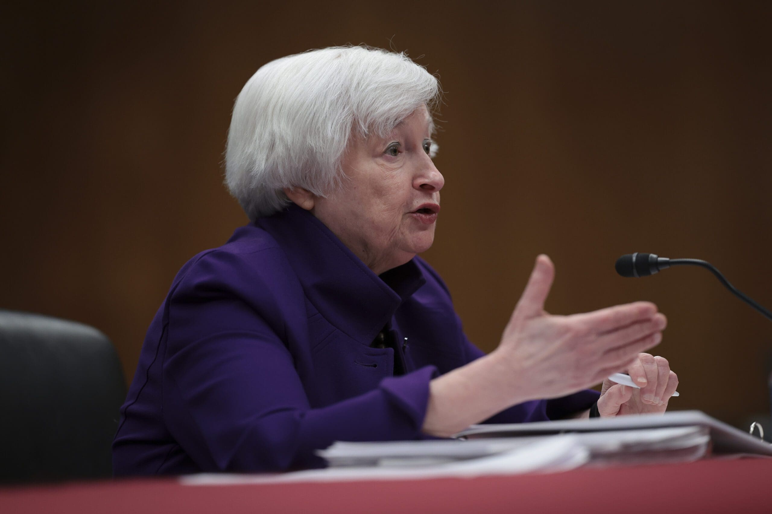 yellen-walks-back-implicit-support-for-large-bank-account-holders,-prompts-investor-unease