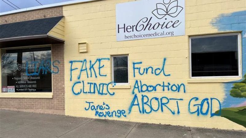 ‘abort-god’:-ohio-pro-life-pregnancy-center-attacked-by-‘jane’s-revenge’