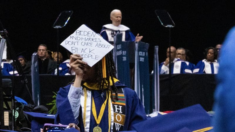 biden-warns-black-graduates-of-the-menace-of-‚white-supremacy