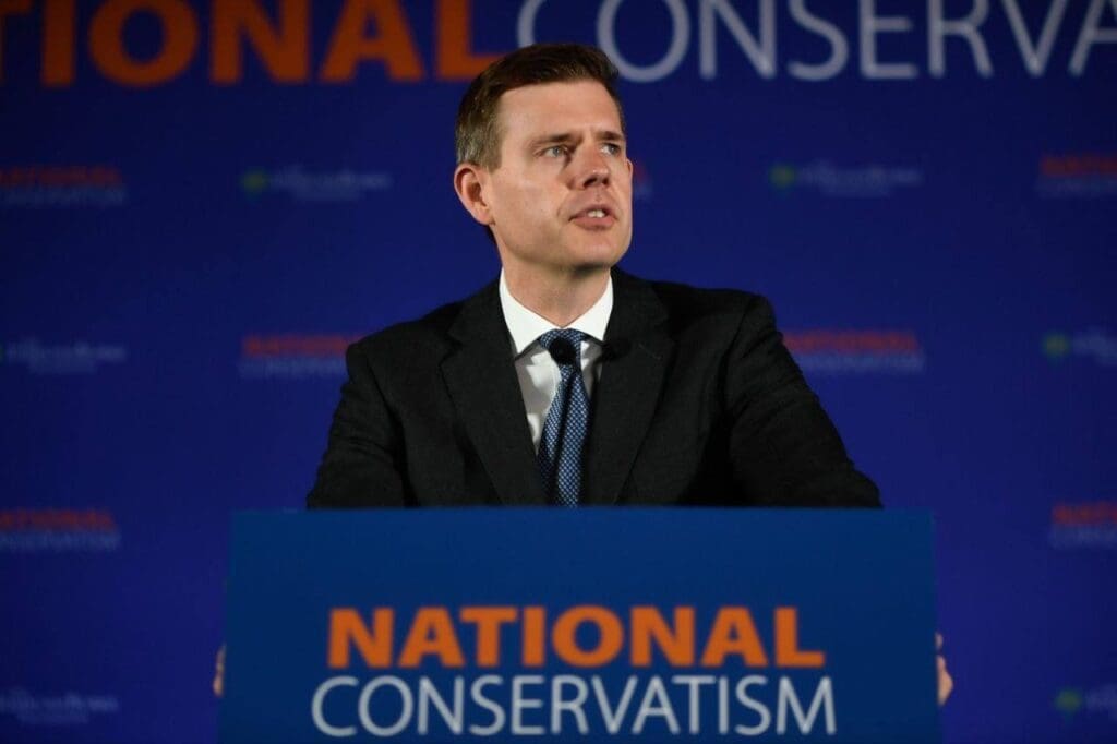 national-conservatism“-konferenz-in-london:-konservative-partei-wird-als-versagerin-bezeichnet