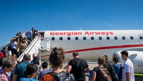 gegenseitiger-boykott-georgische-airline-erklaert-staatschefin-zur-unerwuenschten-passagierin