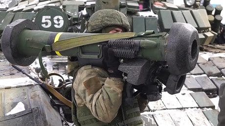 zeitung-mexikanischer-terrorist-mit-javelin-aus-kiew-lieferung-gesichtet