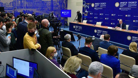 westliche-journalisten-zum-russischen-davos-forum-nicht-zugelassen