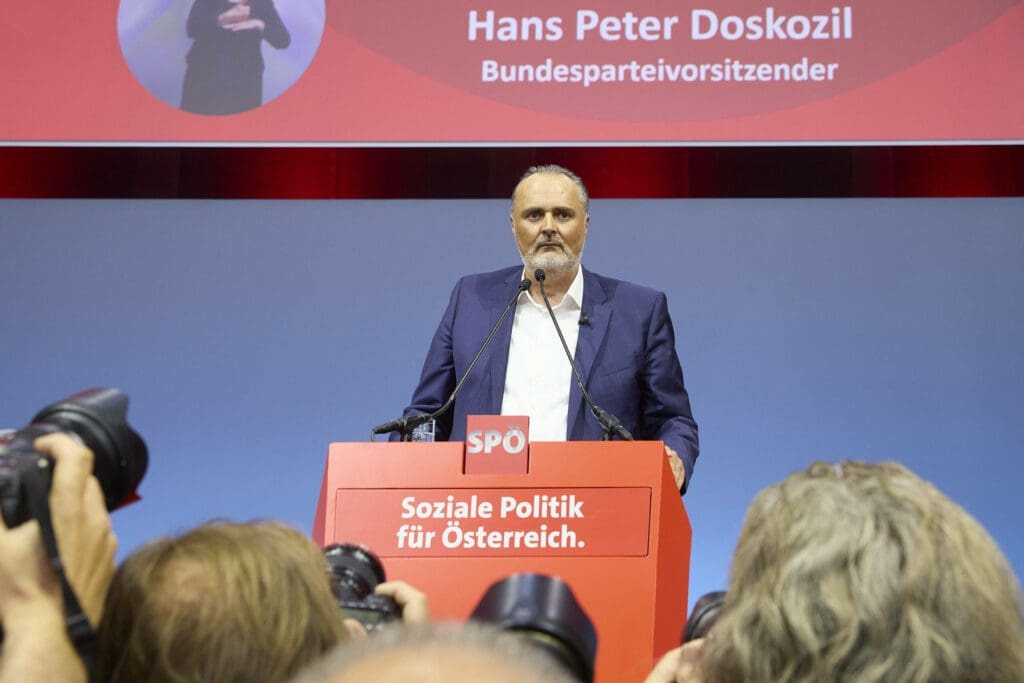 irre-panne-bei-spoe-parteitag-osterreichs-sozialdemokraten-kuren-falschen-vorsitzenden