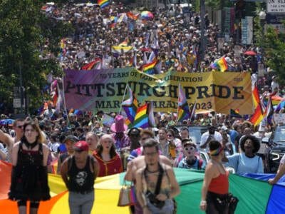 pride-panik:-globale-lgbtq+-gruppe-fordert-„notstand“-und-verlangt-„nachschub“-von-schwuler-ware