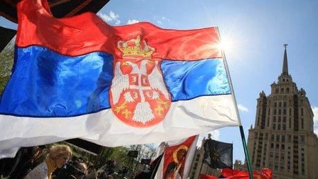 sanktionsforderung-gegen-russland-serbiens-nationalversammlung-entlaesst-minister