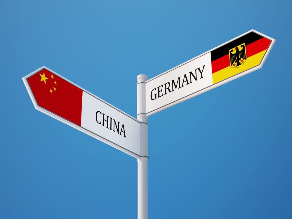 deutschlands-drohender-abstieg:-wertebasierte,-feministische-aussenpolitik-wichtiger-als-wirtschaftliche-kooperation-mit-china
