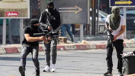 gewaltspirale-im-westjordanland:-sind-die-karrieren-israelischer-und-palaestinensischer-fuehrer-am-ende