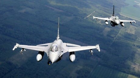 usa-erlauben-den-transport-von-f-16-jets-aus-den-niederlanden-und-daenemark-in-die-ukraine