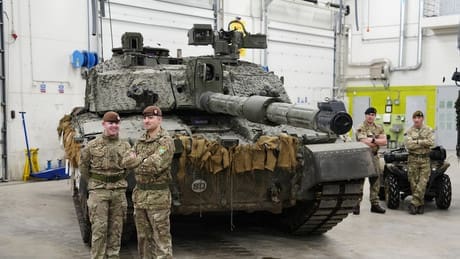 medienberichte:-ein-weiterer-challenger-2-panzer-wurde-in-der-ukraine-zerstoert