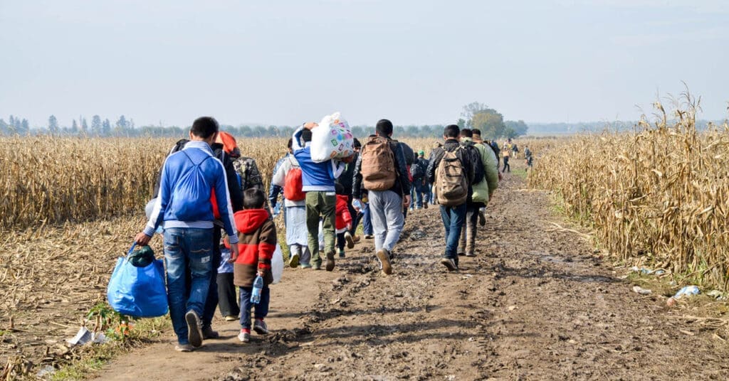 asylsturm:-migranten-ueberrennen-slowenien