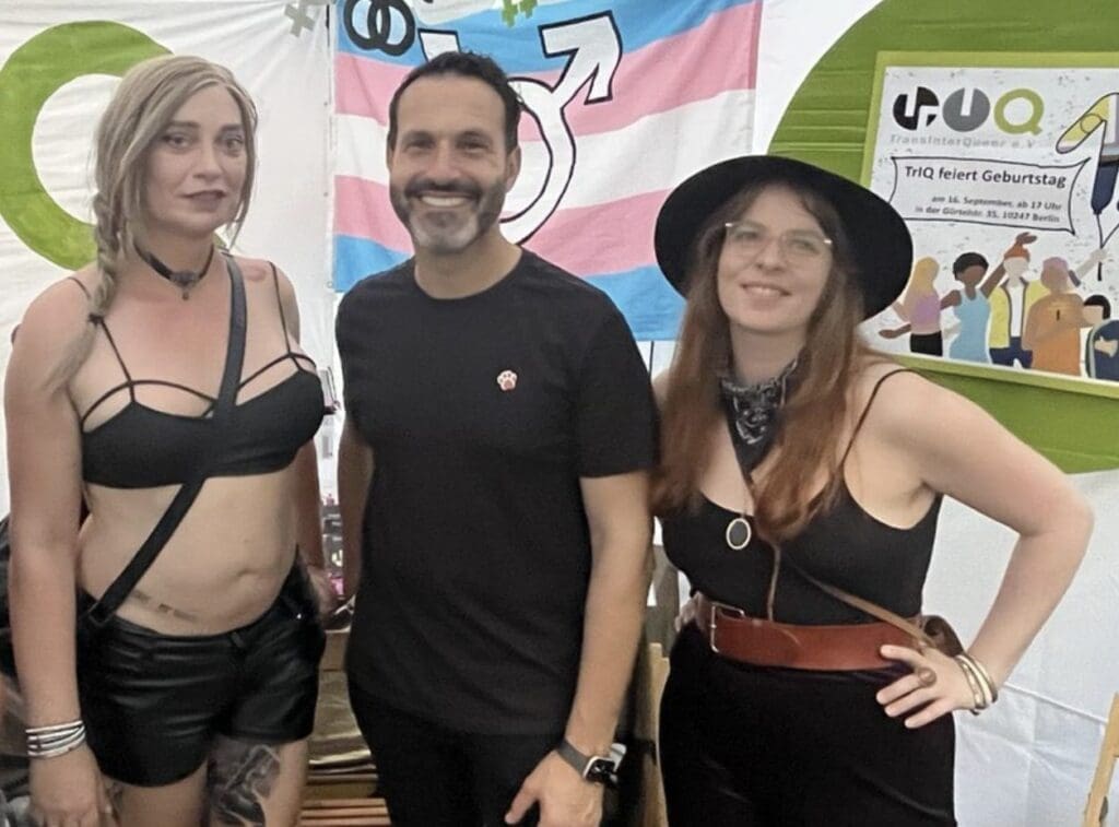 transgender-gruenen-politiker-auf-fetisch-festival-–-wird-das-auch-in-oesterreich-passieren