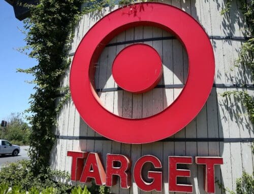 Target beschäftigt 100.000 zusätzliche Mitarbeiter, um den saisonalen Bedarf zu erfüllen