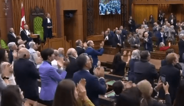 der-liberale-sprecher-des-kanadischen-unterhauses-entschuldigt-sich,-nachdem-er-einen-nazi-veteranen-im-parlament-gelobt-hat