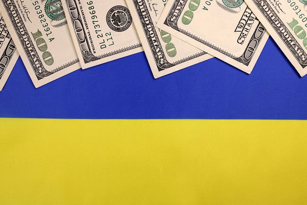 blockade-der-ukraine-finanzmittel:-loesen-sich-die-usa-vom-krieg
