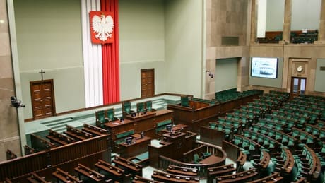 machtstreit-zwischen-pis-und-buergerkoalition-bei-parlamentswahl:-der-polnisch-polnische-konflikt