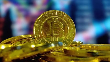 goldpreisrallye-vorerst-beendet-–-bitcoin-steigt-an